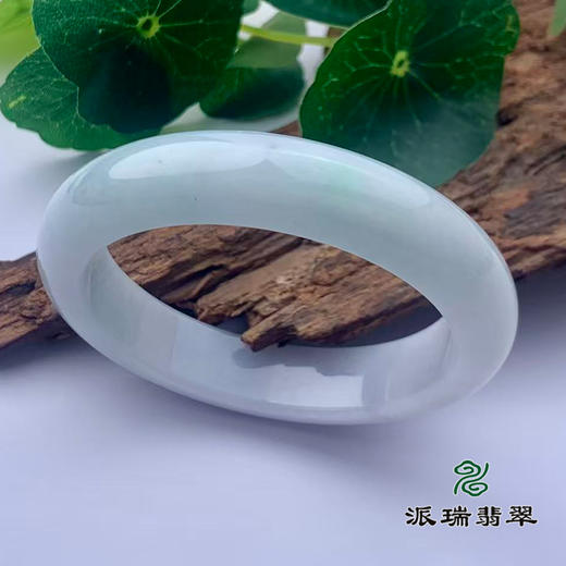 派瑞翡翠 翡翠手镯 糯种 飘花 商品图0