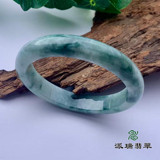 派瑞翡翠 翡翠手镯 糯种 飘花 商品图0