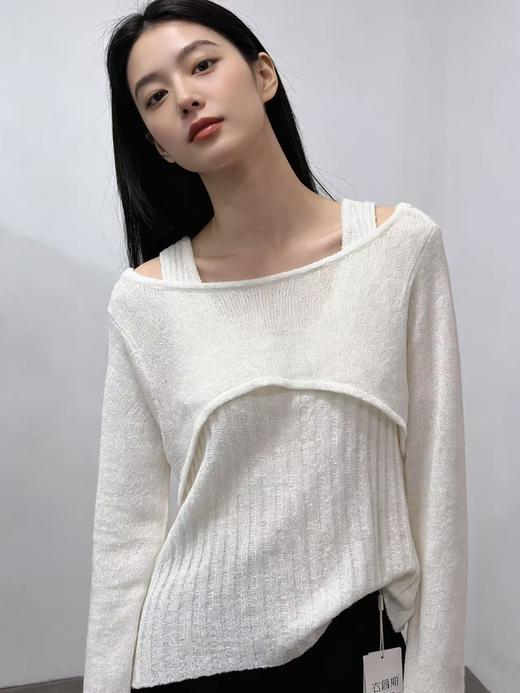 418良粉节|2026 活动爆款 品牌促➡️薄款【自营】衣周期8610一字肩假两件设计感镂空针织上衣-喜出 商品图2