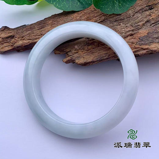 派瑞翡翠 翡翠手镯 糯种 飘花 商品图2