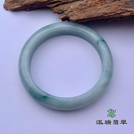派瑞翡翠 翡翠手镯 糯种 飘花 商品图3