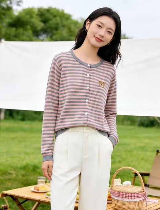 羊毛衫！春薄款！品牌促➡️【自营】衣周期格亿（30%羊毛）8925小熊刺绣针织条纹羊毛开衫-喜出 商品图2