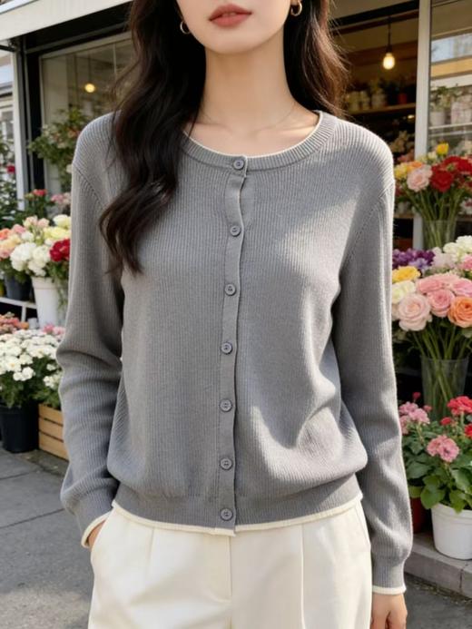 418良粉节|2026 活动爆款 羊毛衫！春薄款！品牌促➡️【自营】衣周期格亿（6%绵羊毛）丝光羊毛混纺拼白边开衫上衣-喜出 商品图0