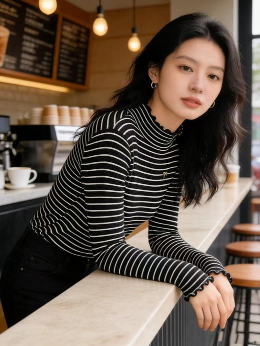 418良粉节|2026 活动爆款 羊毛衫！春薄款！品牌促➡️【自营】衣周期格亿（6%羊毛）9196木耳边半高领条纹百搭针织上衣-喜出 商品图1