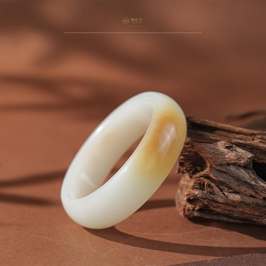 【花颜】一口糖羊脂玉手镯（圈口56.0） 商品图0