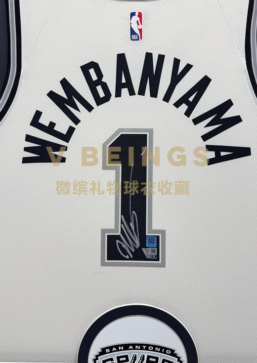 收藏系列 文班亚马 马刺队白色 球迷版 亲笔签名球衣 商品图2