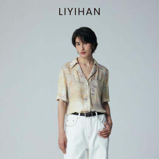 LIYIHAN 2026夏季新款印花衬衣女真丝上衣V领短袖衬衫小众设计感 商品图0
