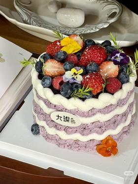 油画桑葚莓果蛋糕
