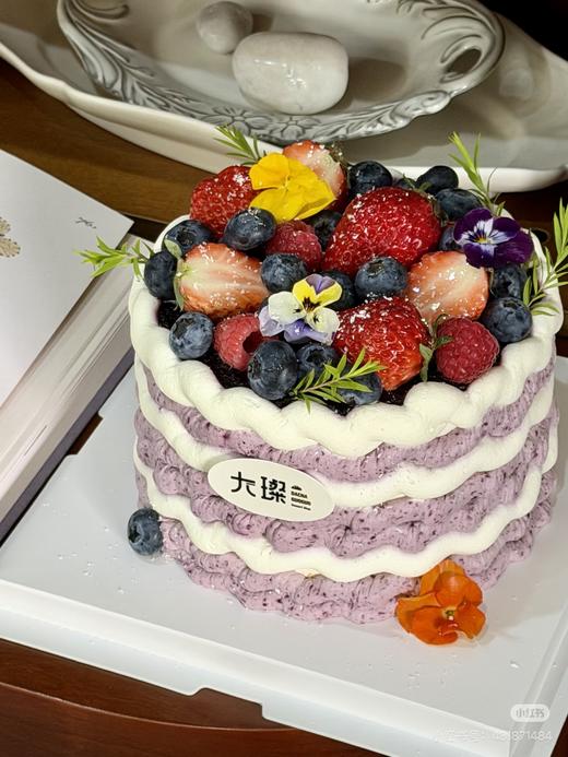 油画桑葚莓果蛋糕 商品图0
