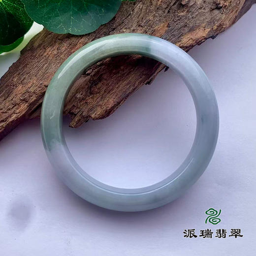 派瑞翡翠 翡翠手镯 糯种 浅绿 油青 商品图1