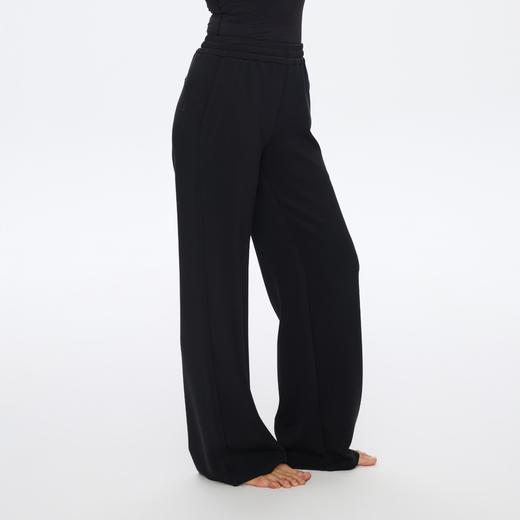 Oneup莫代尔冰丝直筒卫裤 商品图3