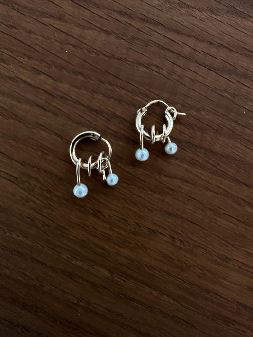 SpoiledBrat Jewelry 珍珠耳圈 商品图2