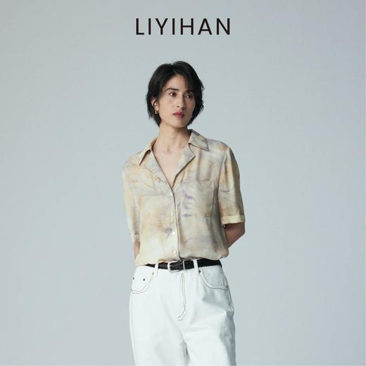 LIYIHAN 2026夏季新款印花衬衣女真丝上衣V领短袖衬衫小众设计感 商品图1