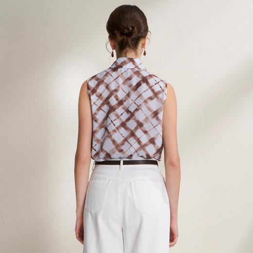 下架-EITIE爱特爱优雅气质木耳边上衣通勤休闲百搭无袖衬衫2026夏新款B2613224 商品图4