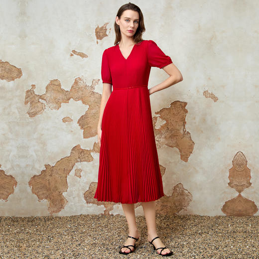 EITIE爱特爱法式优雅显瘦V领收腰百褶垂坠连衣裙夏季新款8207959 商品图8