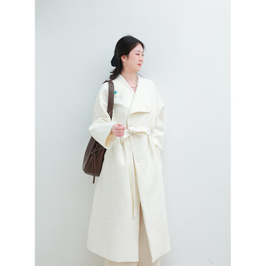 【2026东衣作】风衣外套（26705010云上舞白-高定款） 商品图2