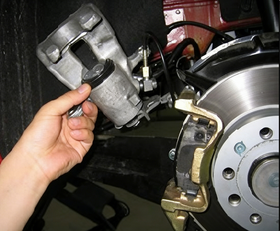 【奔驰品牌】刹车系统养护