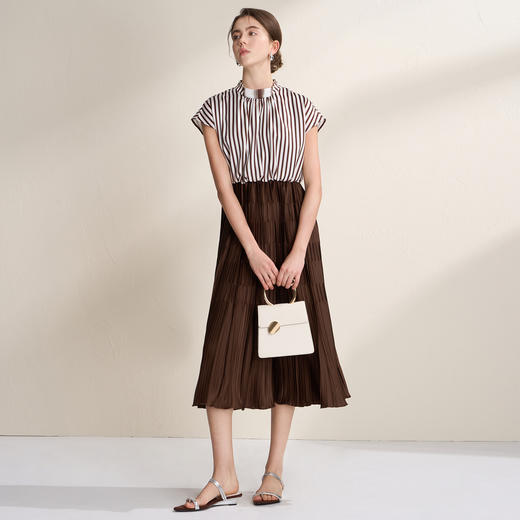 EITIE爱特爱复古通勤风假两件设计感收腰无袖连衣裙2026夏季新款B2607250 商品图3