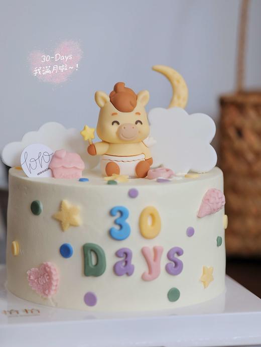 「举星星的马宝宝」满月百日周岁生肖·翻糖巧克力·100%动物奶油（附图5寸·提前48小时预订） 商品图1