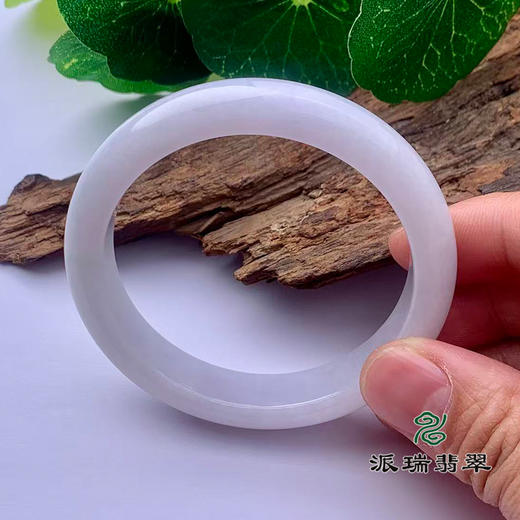 派瑞翡翠 翡翠手镯 糯种 飘花 商品图1