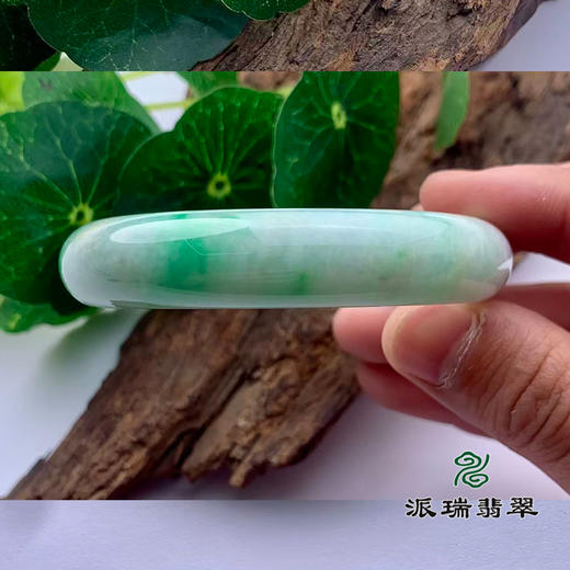 派瑞翡翠 翡翠手镯 糯种 飘花 商品图2