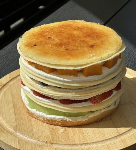 缤纷水果焦糖千层蛋糕 商品图0