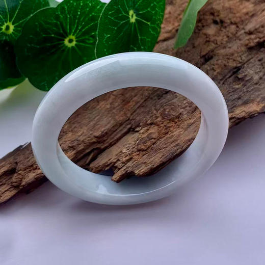 派瑞翡翠 翡翠手镯 糯种 飘花 商品图0