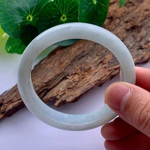 派瑞翡翠 翡翠手镯 糯种 飘花 商品图3