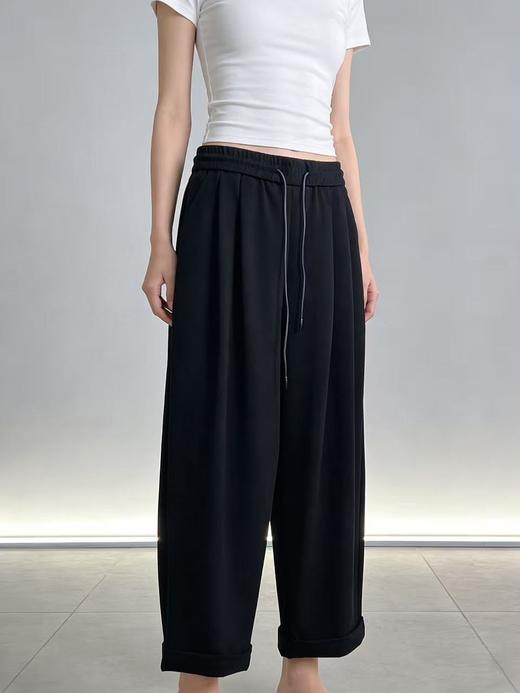 促→垂感面料裤！【自营】2578黑色百搭松紧腰卷边九分哈伦裤-喜出 商品图2