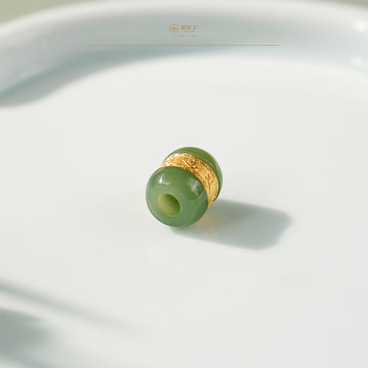 【玲珑萃】碧玉苹果绿锁骨珠 商品图1