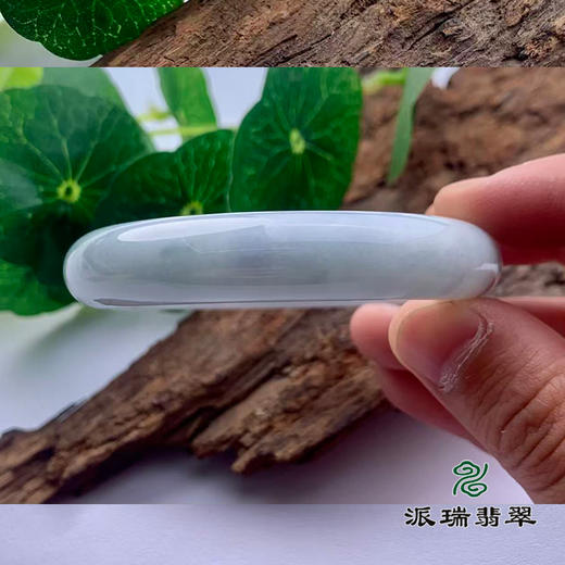 派瑞翡翠 翡翠手镯 糯种 飘花 商品图2