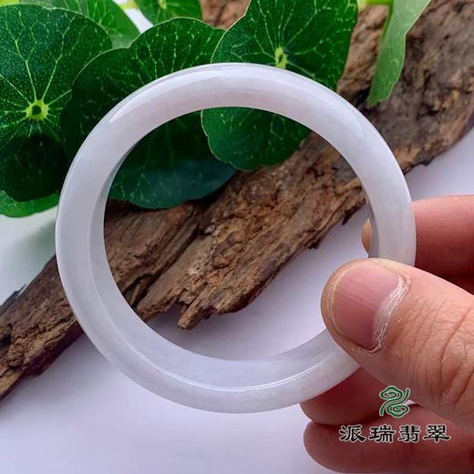 派瑞翡翠 翡翠手镯 糯种 浅紫 商品图3