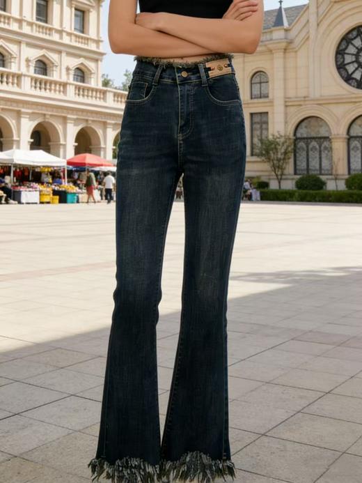 418良粉节|2026 活动爆款 软料牛仔【自营】衣周期 5236（80%棉➕20%氨纶）高弹力修身毛边微喇牛仔裤-喜出 商品图0