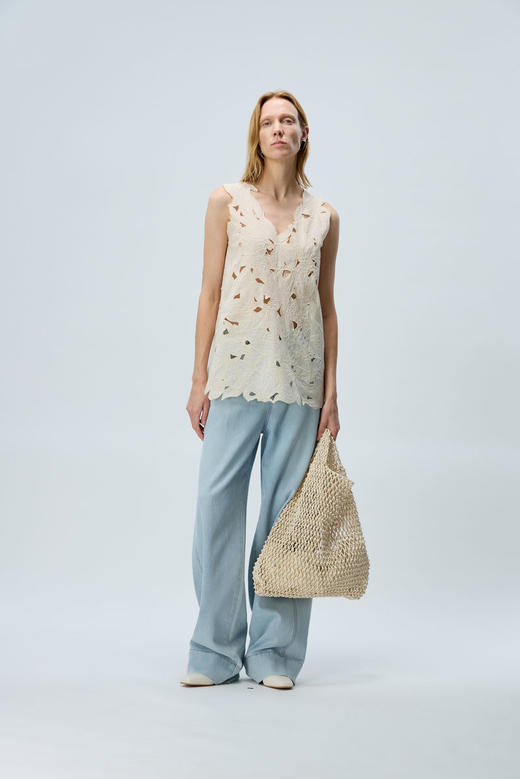 重工镂空刺绣背心 商品图1