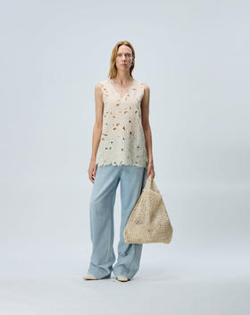 重工镂空刺绣背心