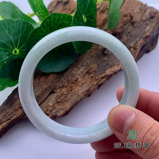 派瑞翡翠 翡翠手镯 糯种 飘花 商品图3