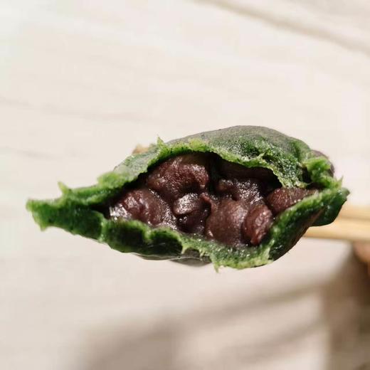 私房手工艾青米粿 艾青米果  用艾青加米粉擀的皮，再包上鲜笋，雪菜、肉炒的馅！就是一个个好吃的青果喽[色]可以蒸着吃，煎着吃[色] 商品图1