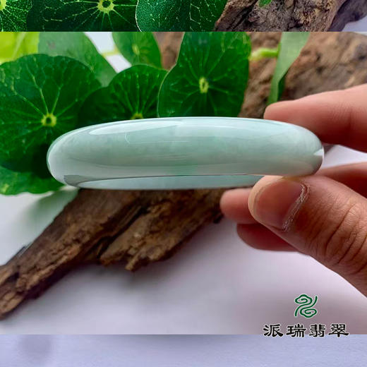 派瑞翡翠 翡翠手镯 糯种 绿色 商品图2