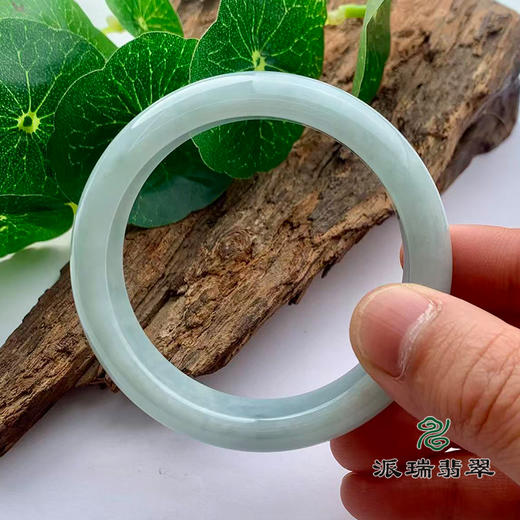 派瑞翡翠 翡翠手镯 糯种 飘花 商品图3
