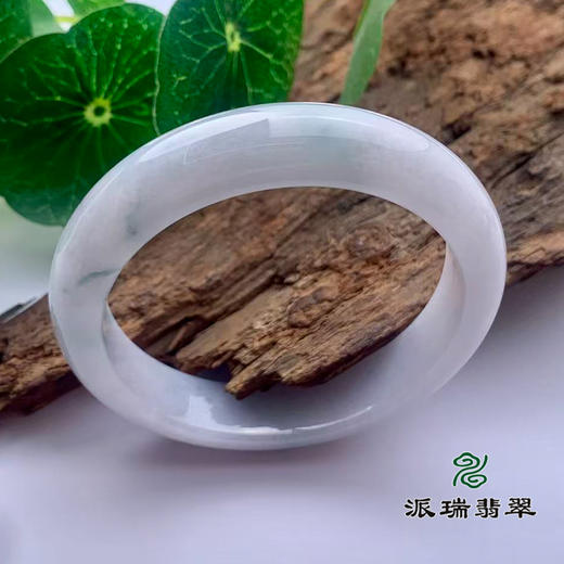 派瑞翡翠 翡翠手镯 糯种 飘花 商品图0