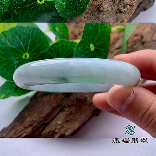 派瑞翡翠 翡翠手镯 糯种 飘花 商品图2