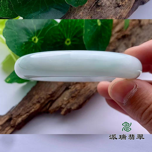 派瑞翡翠 翡翠手镯 糯种 飘花 商品图2