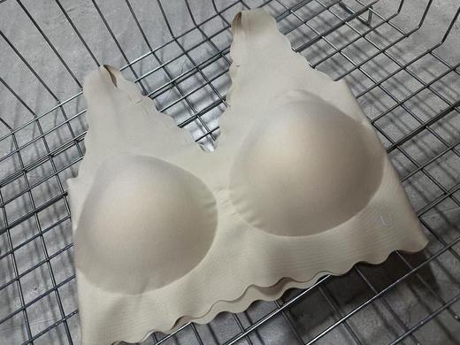 无折扣 ubras无尺码内衣女深V浪花领背心文胸无钢圈无痕胸罩 商品图7