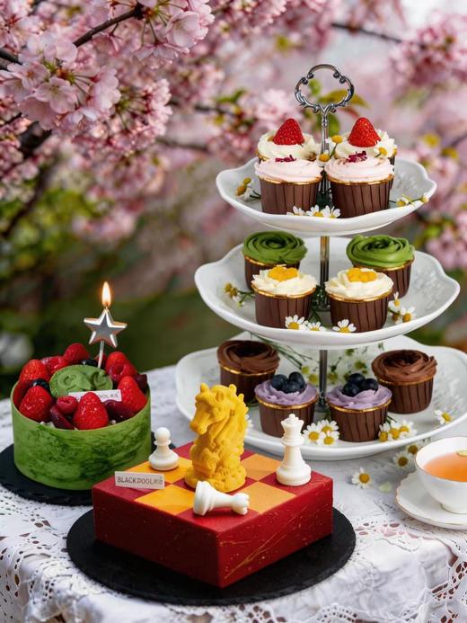 30人套餐：3磅春野+6吋开局+轻蛋糕（9个装） 商品图1