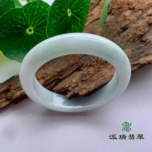 派瑞翡翠 翡翠手镯 糯种 飘花 商品图0