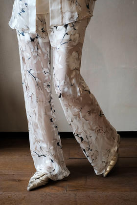 盛唐牡丹 |真丝烂花绒松紧腰女裤