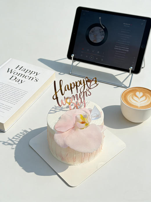 鲜花蝴蝶兰蛋糕 商品图0