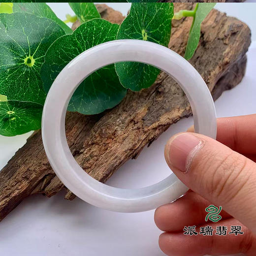 派瑞翡翠 翡翠手镯 糯种 飘花 商品图3