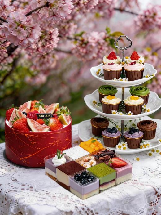 30人套餐：3磅浆果地+缤纷派对+轻蛋糕（9个装） 商品图0