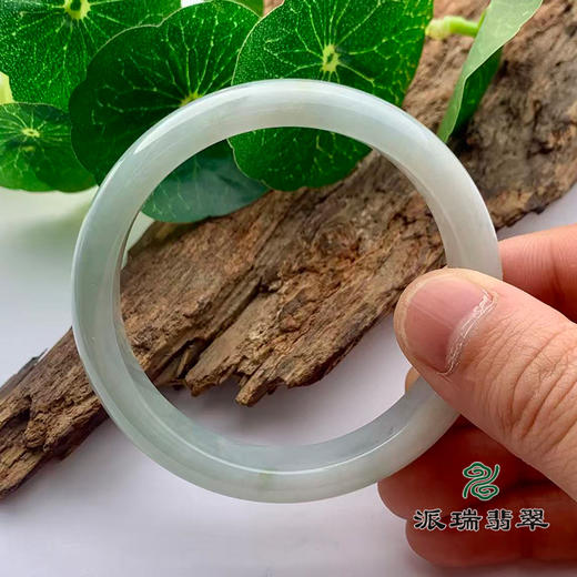派瑞翡翠 翡翠手镯 糯种 飘花 商品图3